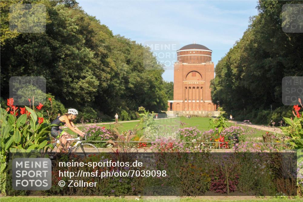 08.09.2024 - Stadtparktriathlon Zöllner http://msf.ph/oto/7039098 08.09.2024 09:20:14 Radfahren 65, 111, 134, 150, 163, 176 meine-sportfotos.de