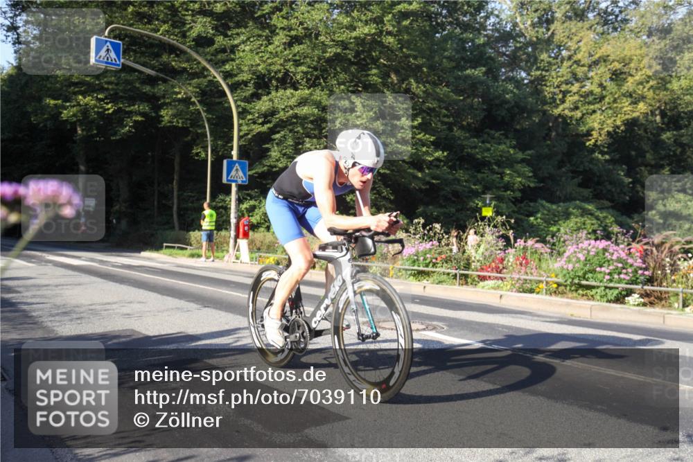 08.09.2024 - Stadtparktriathlon Zöllner http://msf.ph/oto/7039110 08.09.2024 09:11:29 Radfahren 7, 13 meine-sportfotos.de