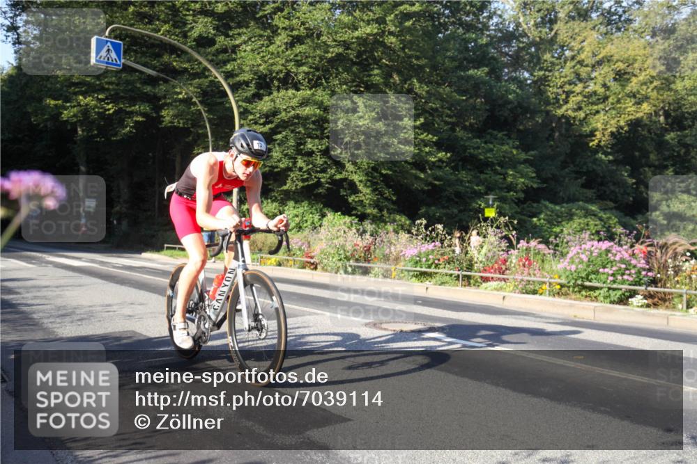 08.09.2024 - Stadtparktriathlon Zöllner http://msf.ph/oto/7039114 08.09.2024 09:11:31 Radfahren 7, 13 meine-sportfotos.de