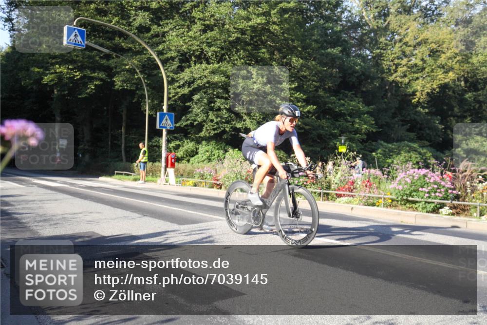 08.09.2024 - Stadtparktriathlon Zöllner http://msf.ph/oto/7039145 08.09.2024 09:12:07 Radfahren 17, 60, 151 meine-sportfotos.de