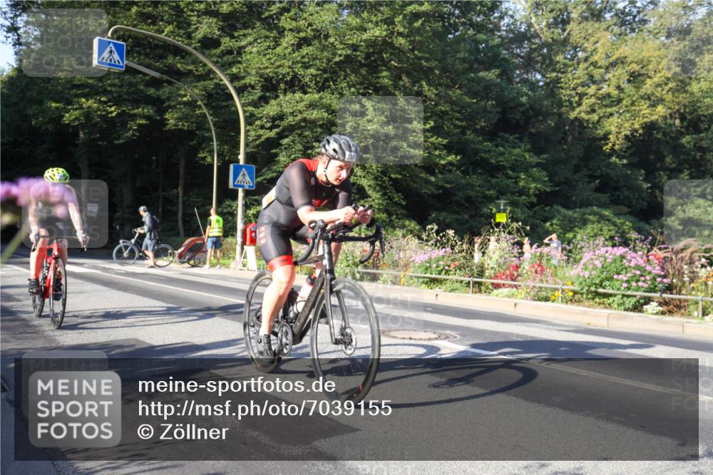 08.09.2024 - Stadtparktriathlon Zöllner http://msf.ph/oto/7039155 08.09.2024 09:12:36 Radfahren 104, 132, 150, 157 meine-sportfotos.de