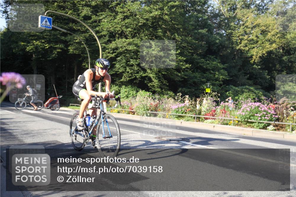 08.09.2024 - Stadtparktriathlon Zöllner http://msf.ph/oto/7039158 08.09.2024 09:12:37 Radfahren 104, 132, 150, 157 meine-sportfotos.de