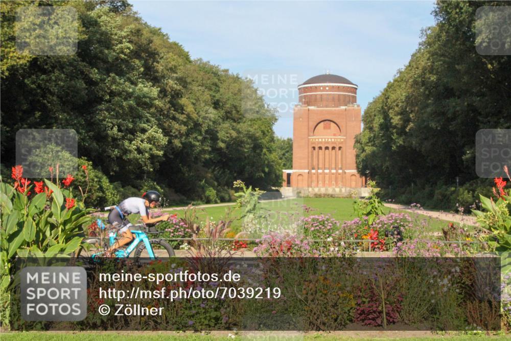 08.09.2024 - Stadtparktriathlon Zöllner http://msf.ph/oto/7039219 08.09.2024 09:24:04 Radfahren 153, 174 meine-sportfotos.de