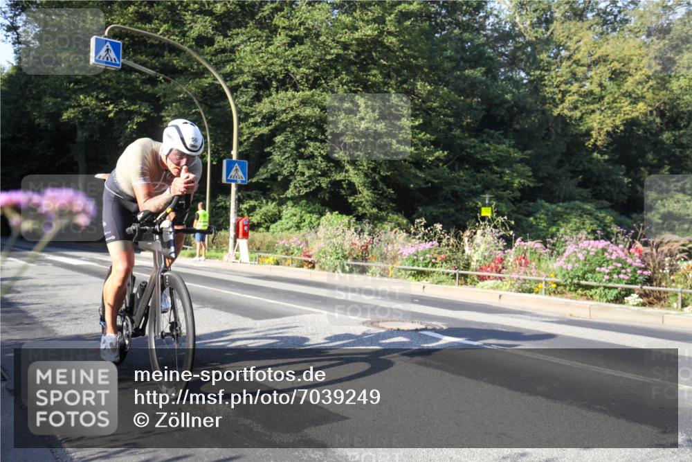 08.09.2024 - Stadtparktriathlon Zöllner http://msf.ph/oto/7039249 08.09.2024 09:14:34 Radfahren 22, 29, 50, 146 meine-sportfotos.de