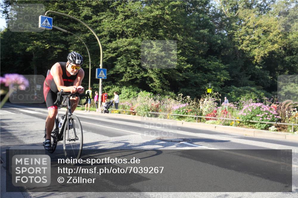 08.09.2024 - Stadtparktriathlon Zöllner http://msf.ph/oto/7039267 08.09.2024 09:15:03 Radfahren 16, 46, 67, 120, 178 meine-sportfotos.de