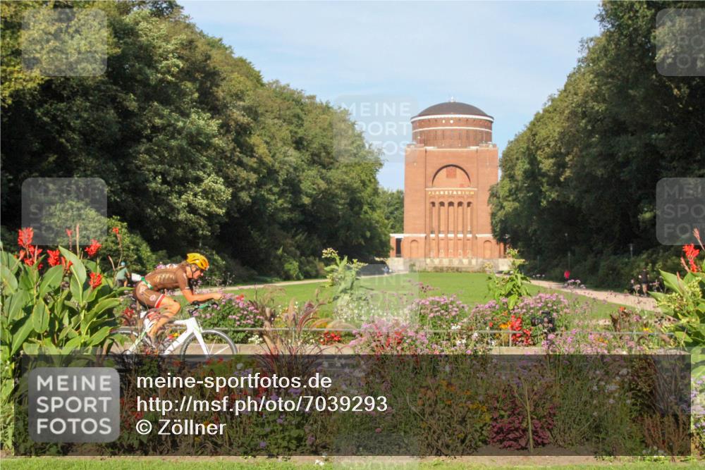08.09.2024 - Stadtparktriathlon Zöllner http://msf.ph/oto/7039293 08.09.2024 09:26:20 Radfahren 132, 138, 157, 159 meine-sportfotos.de