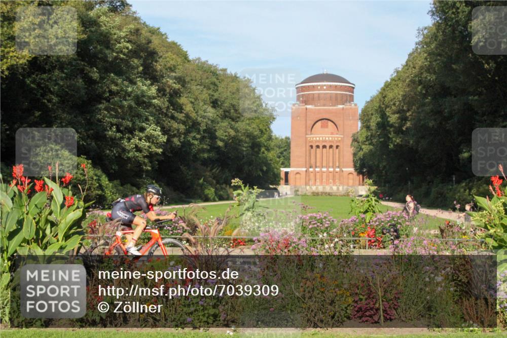08.09.2024 - Stadtparktriathlon Zöllner http://msf.ph/oto/7039309 08.09.2024 09:26:36 Radfahren 176 meine-sportfotos.de