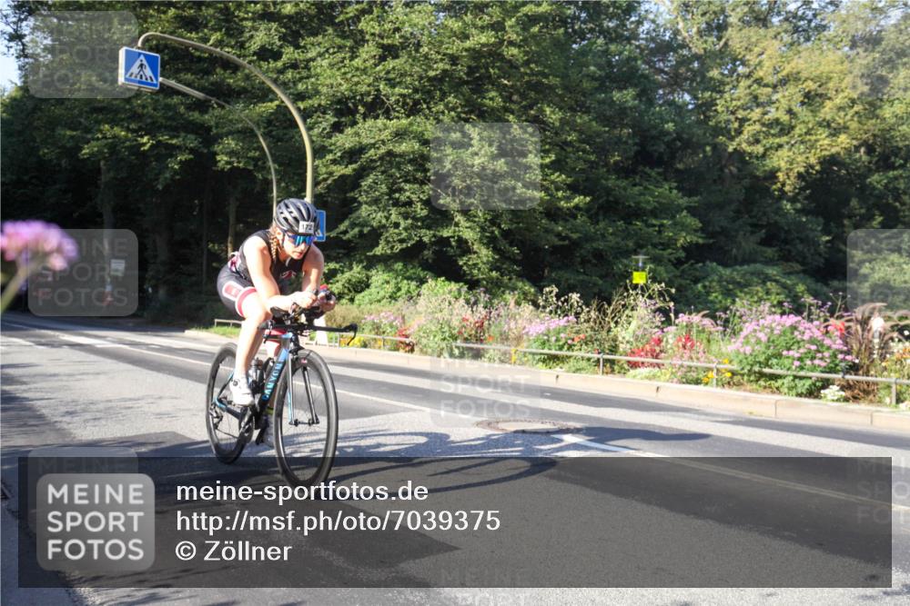 08.09.2024 - Stadtparktriathlon Zöllner http://msf.ph/oto/7039375 08.09.2024 09:17:38 Radfahren 101, 153, 172 meine-sportfotos.de