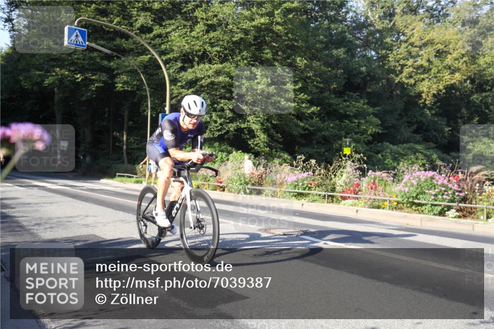 08.09.2024 - Stadtparktriathlon Zöllner http://msf.ph/oto/7039387 08.09.2024 09:17:59 Radfahren 4, 28, 30, 45 meine-sportfotos.de