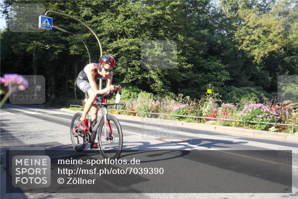 08.09.2024 - Stadtparktriathlon Zöllner http://msf.ph/oto/7039390 08.09.2024 09:18:03 Radfahren 4, 24, 28, 45 meine-sportfotos.de