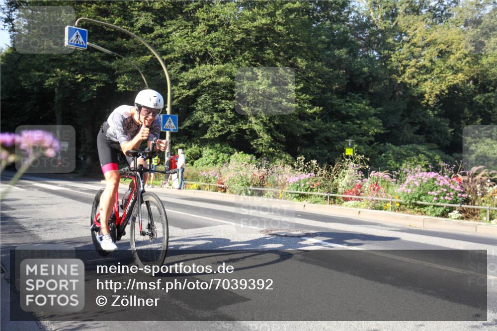 08.09.2024 - Stadtparktriathlon Zöllner http://msf.ph/oto/7039392 08.09.2024 09:18:04 Radfahren 24, 28, 45 meine-sportfotos.de