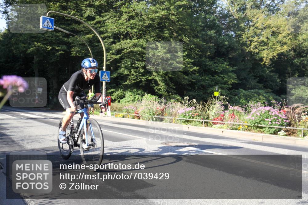 08.09.2024 - Stadtparktriathlon Zöllner http://msf.ph/oto/7039429 08.09.2024 09:19:32 Radfahren 132, 156, 157 meine-sportfotos.de