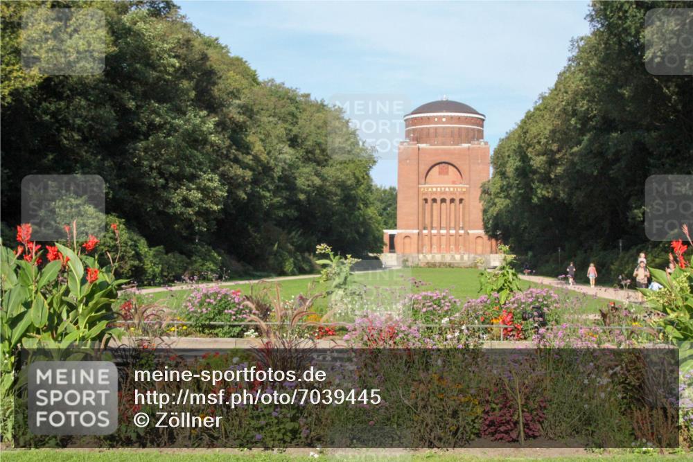 08.09.2024 - Stadtparktriathlon Zöllner http://msf.ph/oto/7039445 08.09.2024 09:31:09 Radfahren  meine-sportfotos.de