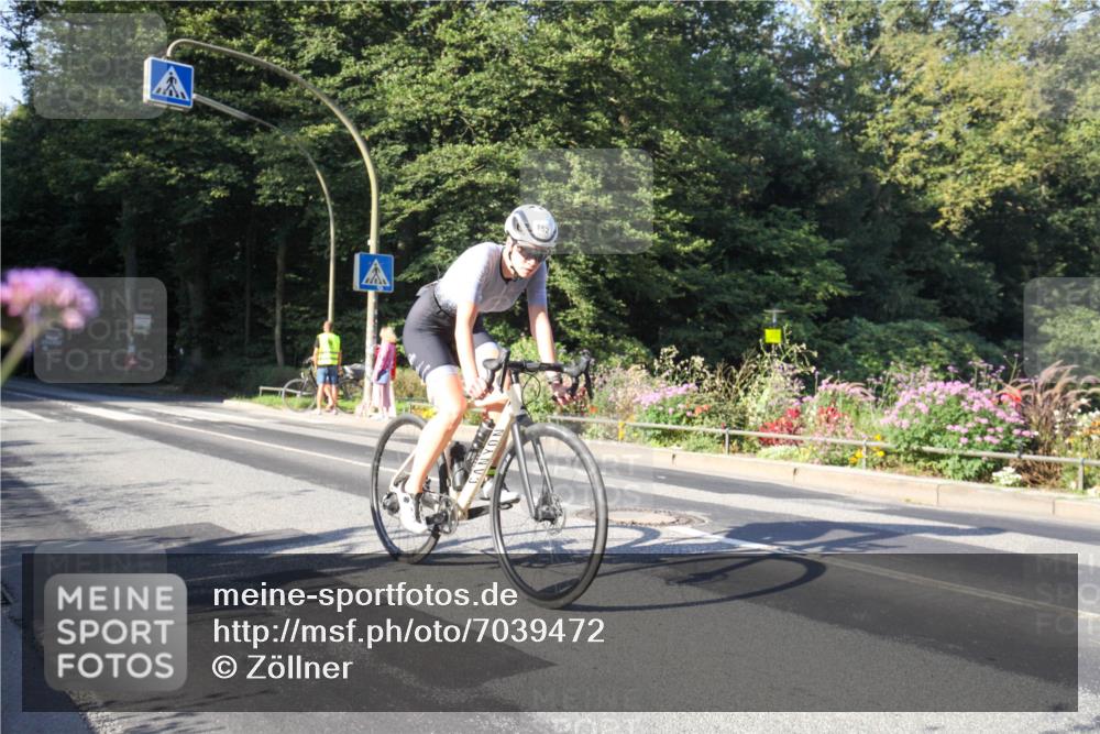 08.09.2024 - Stadtparktriathlon Zöllner http://msf.ph/oto/7039472 08.09.2024 09:20:47 Radfahren 120, 152, 161 meine-sportfotos.de