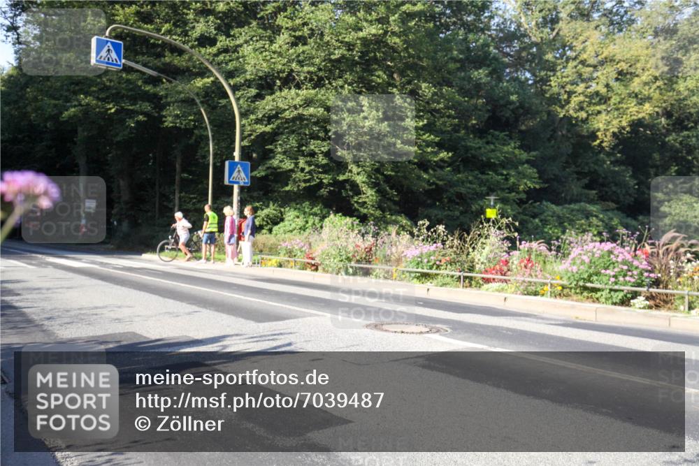 08.09.2024 - Stadtparktriathlon Zöllner http://msf.ph/oto/7039487 08.09.2024 09:20:56 Radfahren 6, 93, 115, 135 meine-sportfotos.de