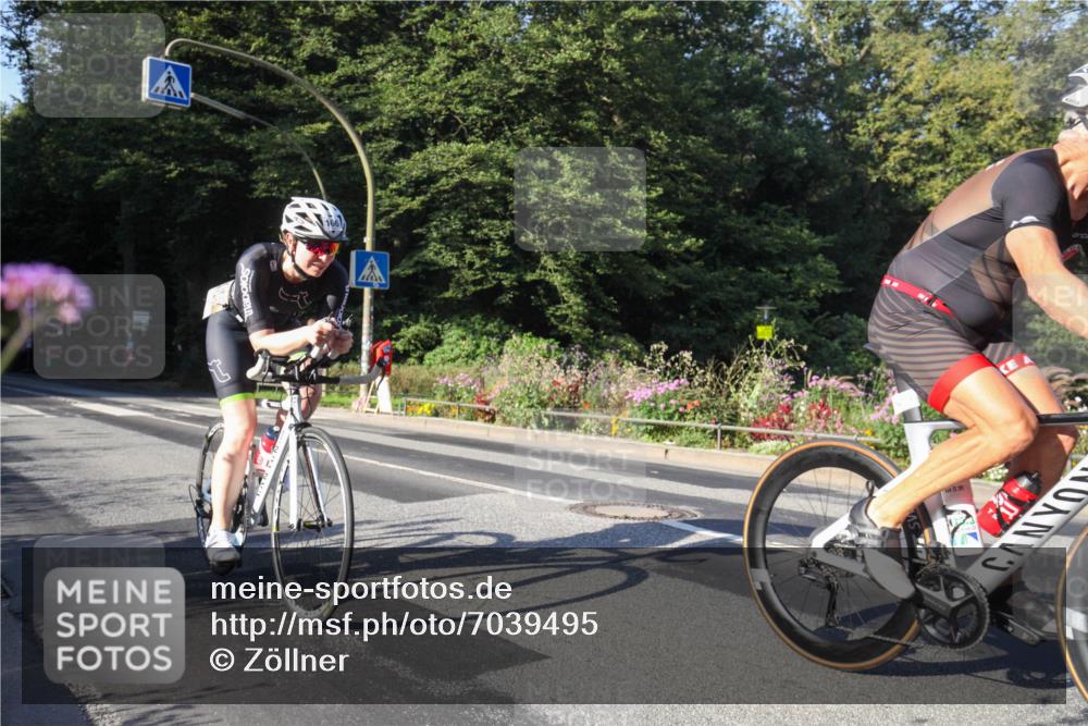 08.09.2024 - Stadtparktriathlon Zöllner http://msf.ph/oto/7039495 08.09.2024 09:21:08 Radfahren 3, 14, 52, 166 meine-sportfotos.de