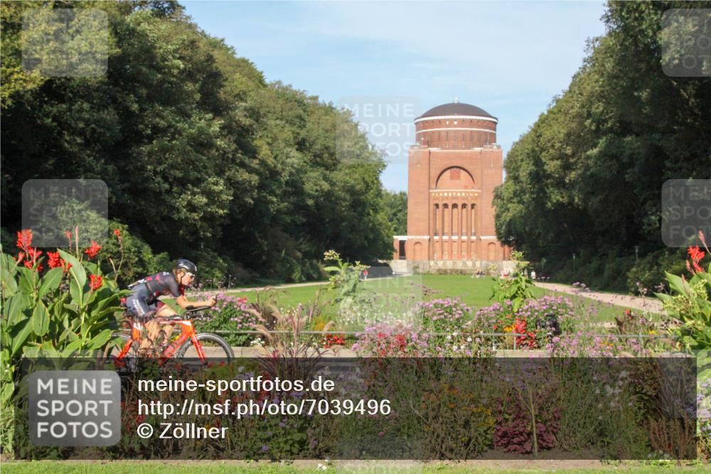 08.09.2024 - Stadtparktriathlon Zöllner http://msf.ph/oto/7039496 08.09.2024 09:33:01 Radfahren 128, 169, 176 meine-sportfotos.de