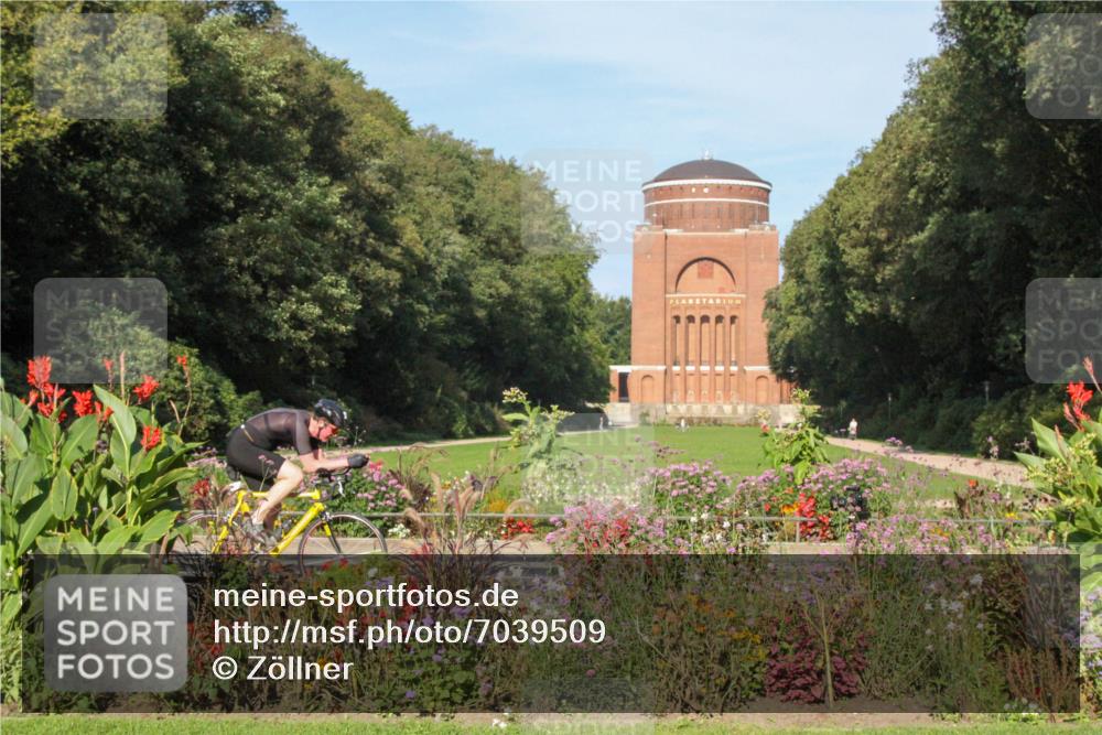 08.09.2024 - Stadtparktriathlon Zöllner http://msf.ph/oto/7039509 08.09.2024 09:33:14 Radfahren 111, 157, 171 meine-sportfotos.de