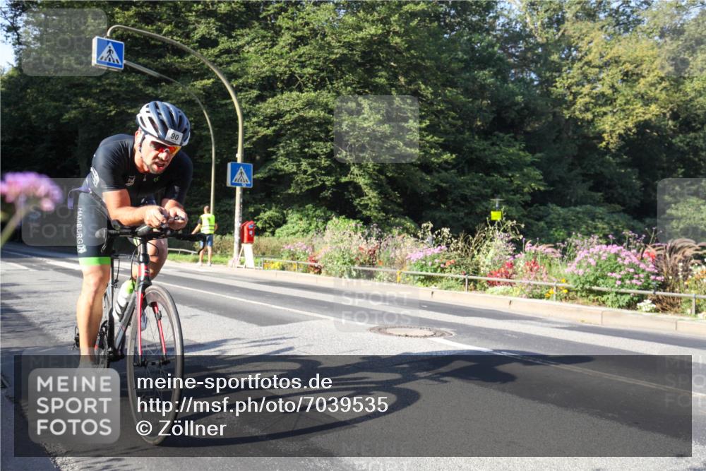 08.09.2024 - Stadtparktriathlon Zöllner http://msf.ph/oto/7039535 08.09.2024 09:22:26 Radfahren 90 meine-sportfotos.de