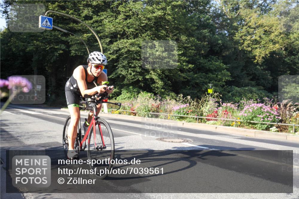 08.09.2024 - Stadtparktriathlon Zöllner http://msf.ph/oto/7039561 08.09.2024 09:23:43 Radfahren 133 meine-sportfotos.de