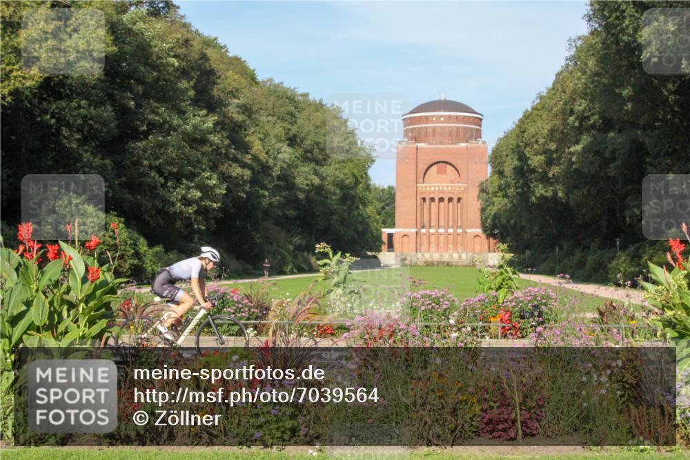 08.09.2024 - Stadtparktriathlon Zöllner http://msf.ph/oto/7039564 08.09.2024 09:35:23 Radfahren 152, 180 meine-sportfotos.de