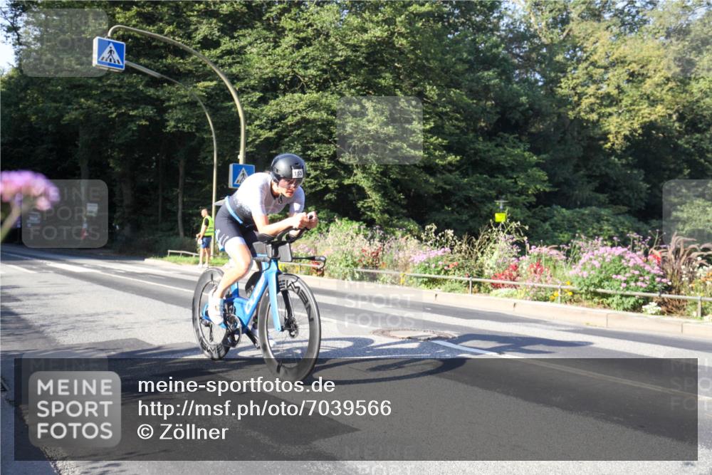 08.09.2024 - Stadtparktriathlon Zöllner http://msf.ph/oto/7039566 08.09.2024 09:24:05 Radfahren 97, 153, 174 meine-sportfotos.de