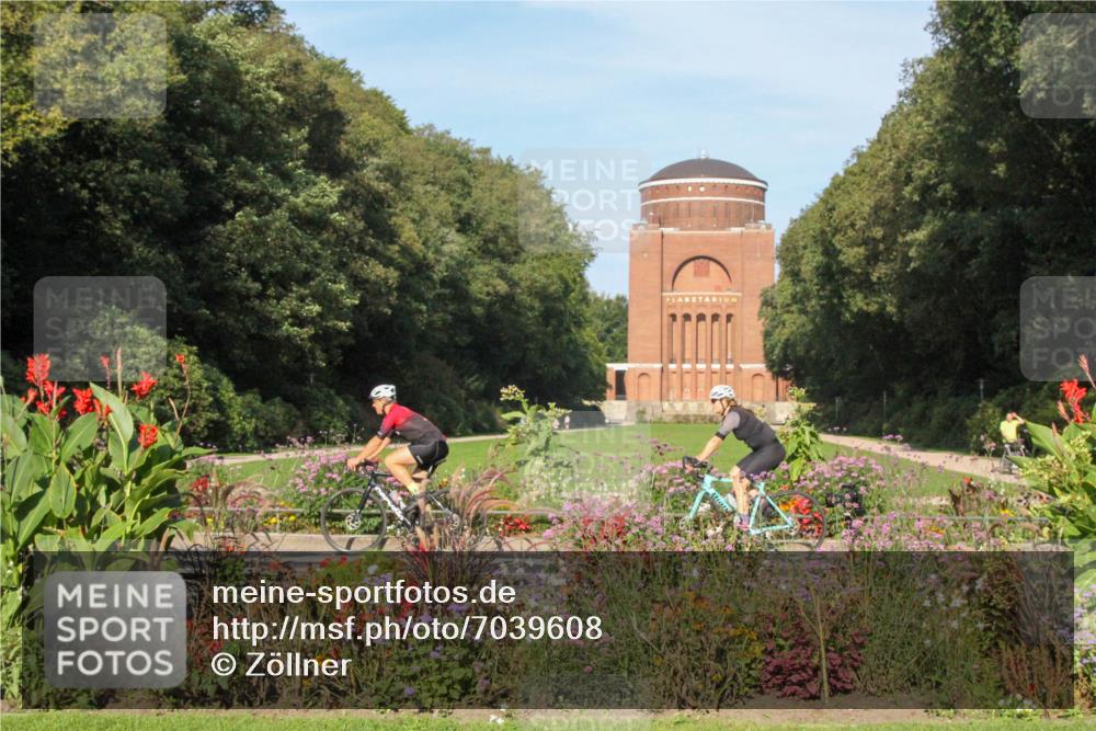 08.09.2024 - Stadtparktriathlon Zöllner http://msf.ph/oto/7039608 08.09.2024 09:37:23 Radfahren 153 meine-sportfotos.de