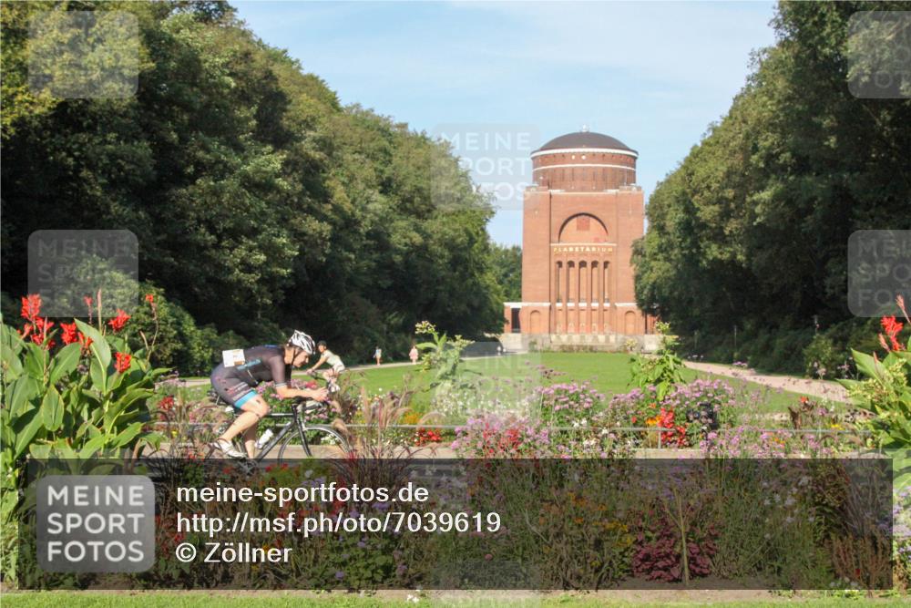 08.09.2024 - Stadtparktriathlon Zöllner http://msf.ph/oto/7039619 08.09.2024 09:37:49 Radfahren 179 meine-sportfotos.de