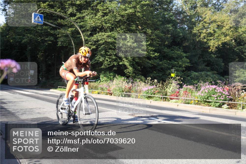08.09.2024 - Stadtparktriathlon Zöllner http://msf.ph/oto/7039620 08.09.2024 09:26:20 Radfahren 132, 138, 157, 159 meine-sportfotos.de