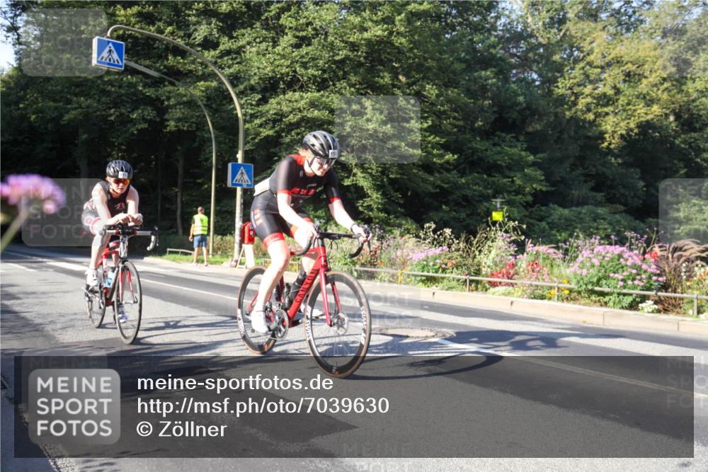 08.09.2024 - Stadtparktriathlon Zöllner http://msf.ph/oto/7039630 08.09.2024 09:26:28 Radfahren 126, 155, 171, 175 meine-sportfotos.de