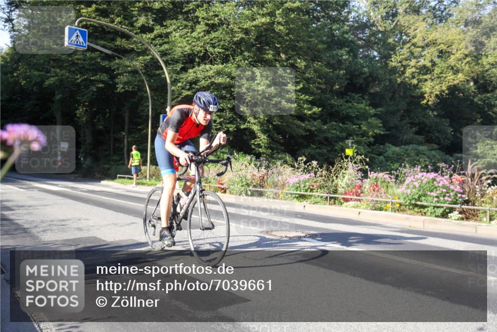 08.09.2024 - Stadtparktriathlon Zöllner http://msf.ph/oto/7039661 08.09.2024 09:27:30 Radfahren 113 meine-sportfotos.de