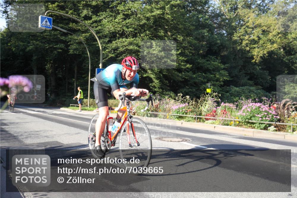08.09.2024 - Stadtparktriathlon Zöllner http://msf.ph/oto/7039665 08.09.2024 09:27:46 Radfahren 109, 127, 135, 180 meine-sportfotos.de