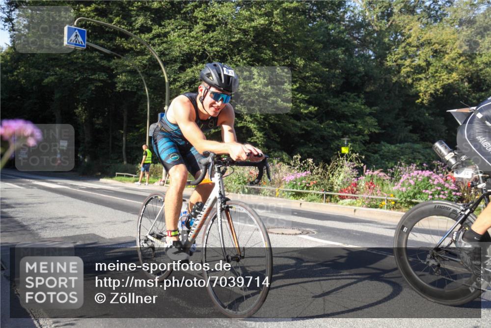 08.09.2024 - Stadtparktriathlon Zöllner http://msf.ph/oto/7039714 08.09.2024 09:29:42 Radfahren 94, 123 meine-sportfotos.de
