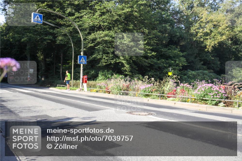 08.09.2024 - Stadtparktriathlon Zöllner http://msf.ph/oto/7039757 08.09.2024 09:31:11 Radfahren  meine-sportfotos.de