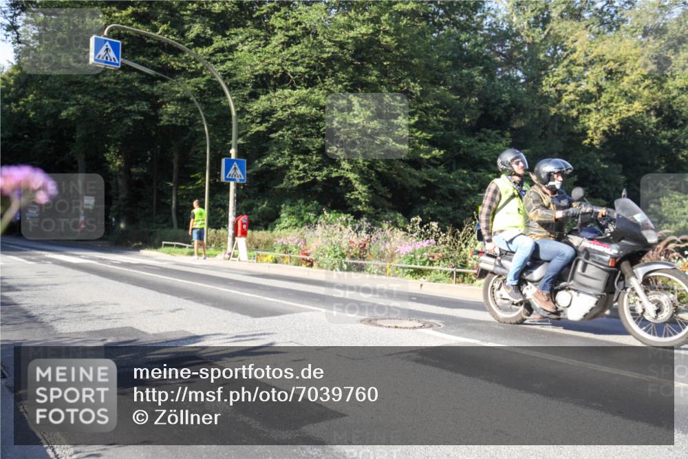 08.09.2024 - Stadtparktriathlon Zöllner http://msf.ph/oto/7039760 08.09.2024 09:31:32 Radfahren 131 meine-sportfotos.de