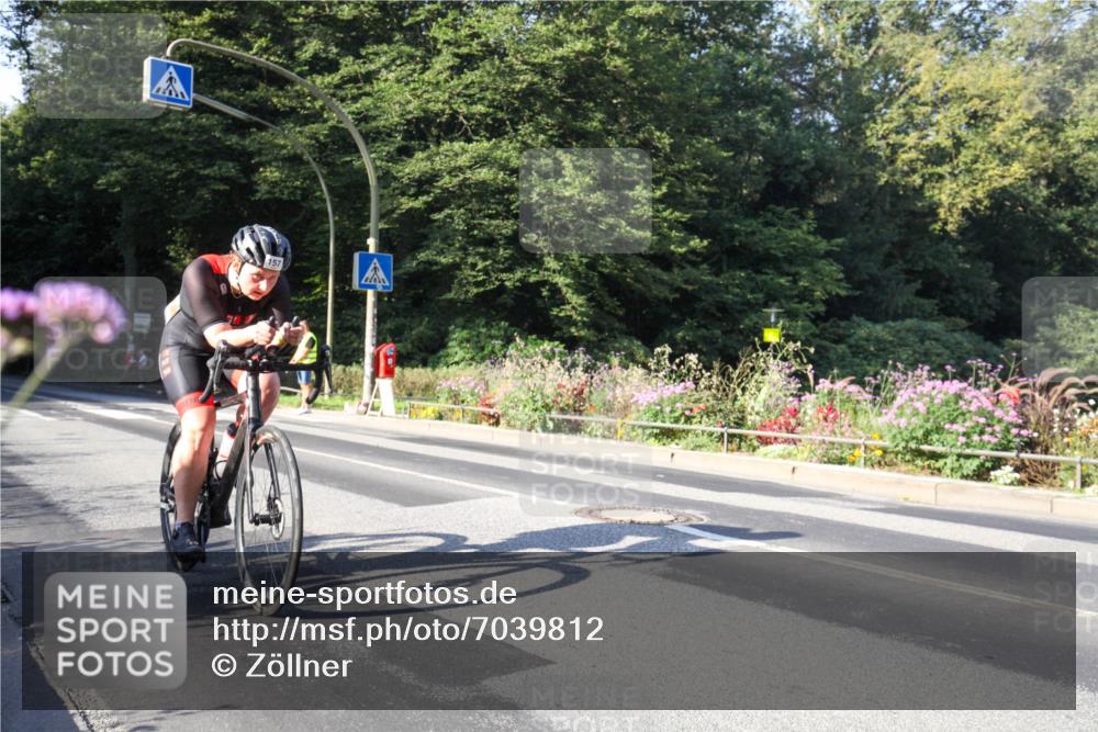 08.09.2024 - Stadtparktriathlon Zöllner http://msf.ph/oto/7039812 08.09.2024 09:33:12 Radfahren 111, 132, 157, 171 meine-sportfotos.de