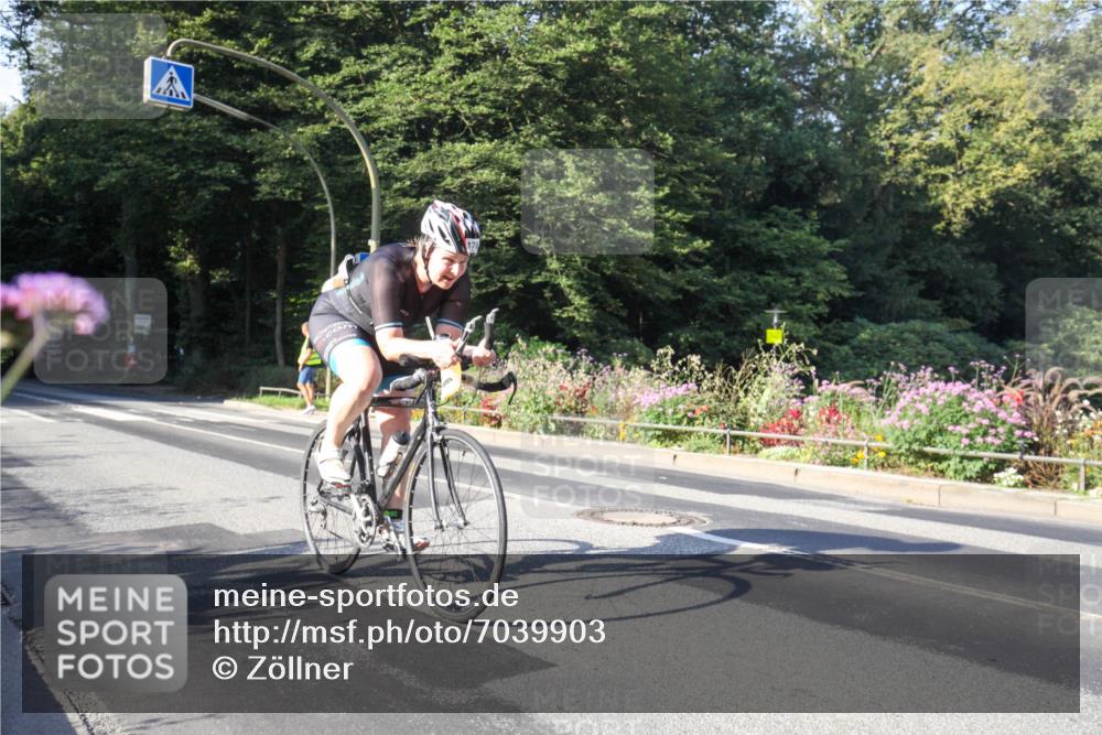 08.09.2024 - Stadtparktriathlon Zöllner http://msf.ph/oto/7039903 08.09.2024 09:37:49 Radfahren 179 meine-sportfotos.de