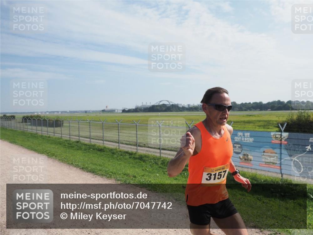 08.09.2024 - Airport Race Miley Keyser http://msf.ph/oto/7047742 08.09.2024 11:46:55 Laufen 3157 meine-sportfotos.de