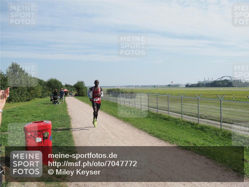 08.09.2024 - Airport Race Miley Keyser http://msf.ph/oto/7047772 08.09.2024 11:50:47 Laufen 153 meine-sportfotos.de