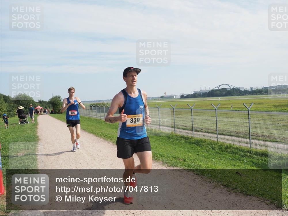 08.09.2024 - Airport Race Miley Keyser http://msf.ph/oto/7047813 08.09.2024 11:53:51 Laufen 687, 339 meine-sportfotos.de