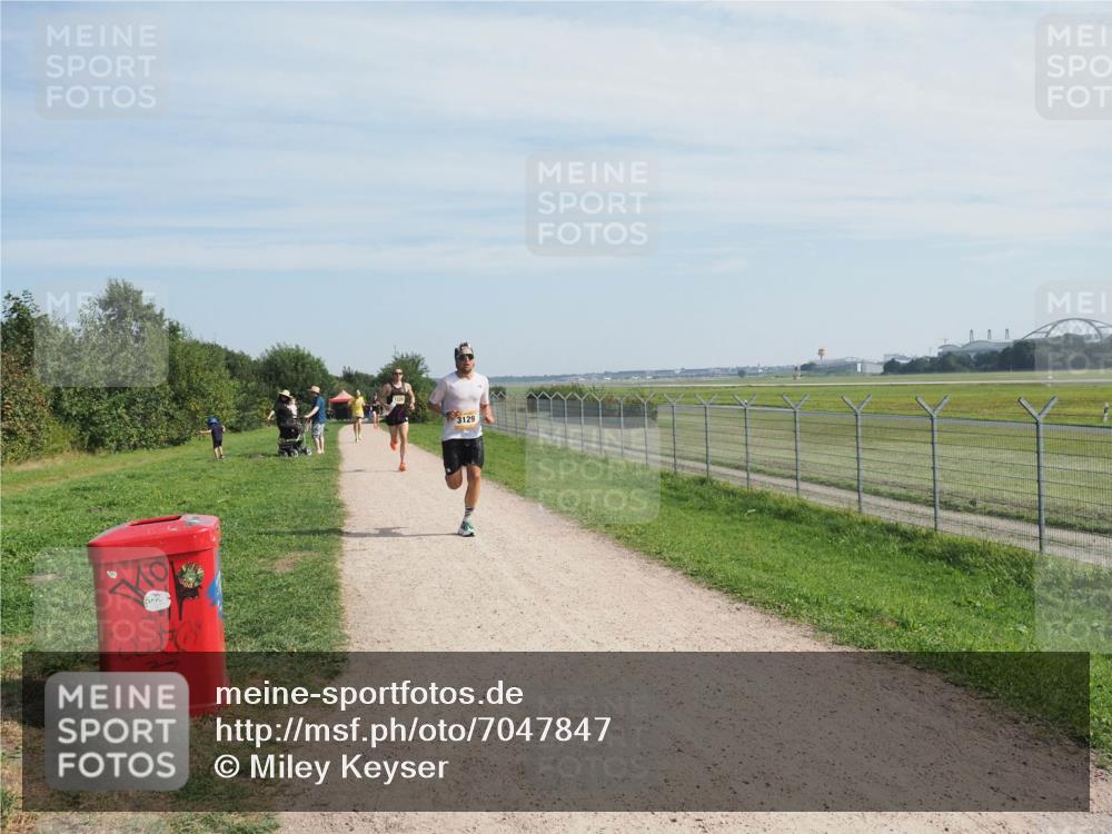 08.09.2024 - Airport Race Miley Keyser http://msf.ph/oto/7047847 08.09.2024 11:54:24 Laufen 3129 meine-sportfotos.de