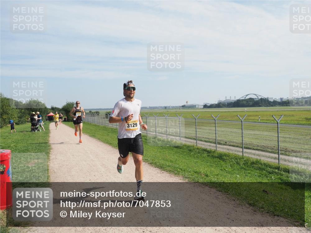 08.09.2024 - Airport Race Miley Keyser http://msf.ph/oto/7047853 08.09.2024 11:54:26 Laufen 1228, 3129 meine-sportfotos.de