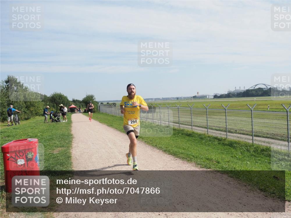 08.09.2024 - Airport Race Miley Keyser http://msf.ph/oto/7047866 08.09.2024 11:54:32 Laufen 294 meine-sportfotos.de