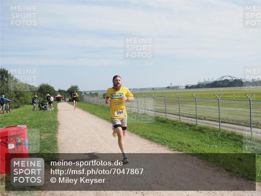 08.09.2024 - Airport Race Miley Keyser http://msf.ph/oto/7047867 08.09.2024 11:54:32 Laufen 294 meine-sportfotos.de