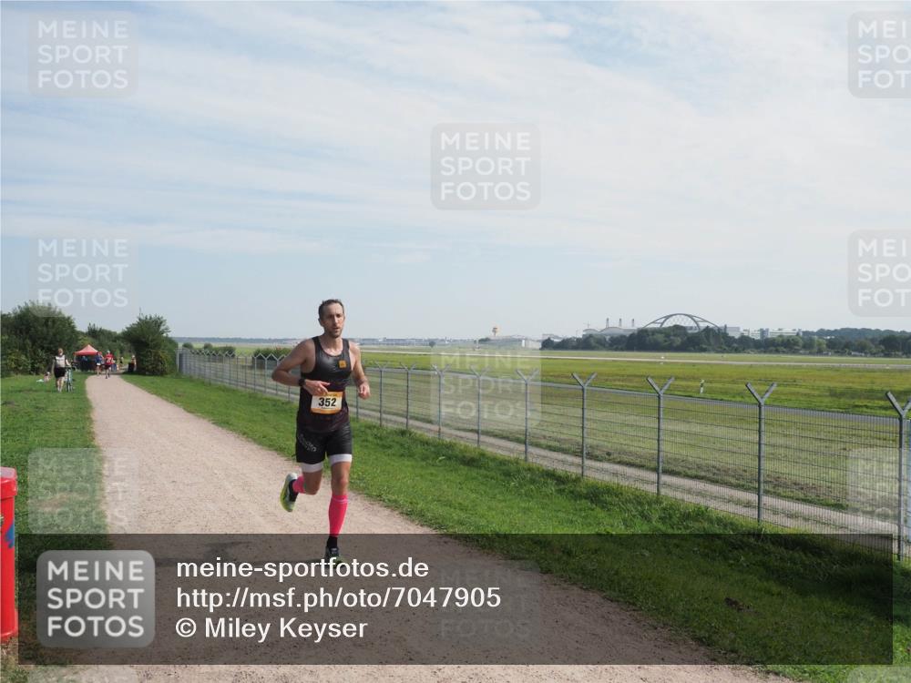 08.09.2024 - Airport Race Miley Keyser http://msf.ph/oto/7047905 08.09.2024 11:56:34 Laufen 352 meine-sportfotos.de
