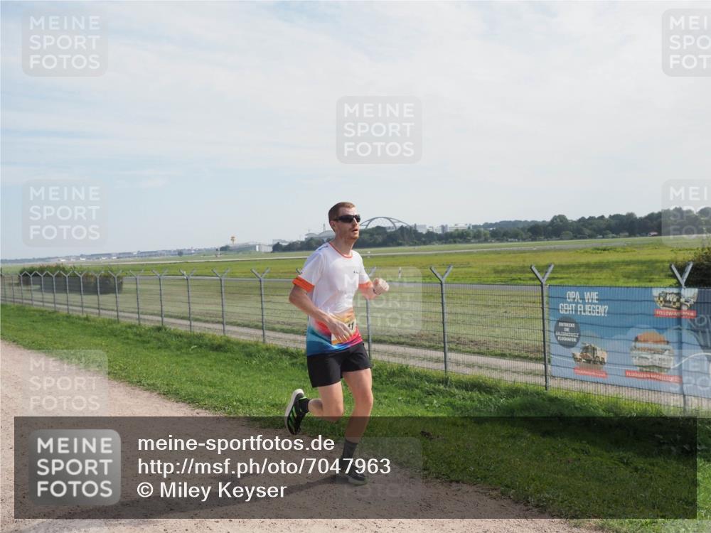 08.09.2024 - Airport Race Miley Keyser http://msf.ph/oto/7047963 08.09.2024 11:57:20 Laufen  meine-sportfotos.de