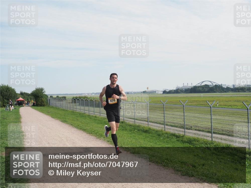 08.09.2024 - Airport Race Miley Keyser http://msf.ph/oto/7047967 08.09.2024 11:57:43 Laufen 470 meine-sportfotos.de