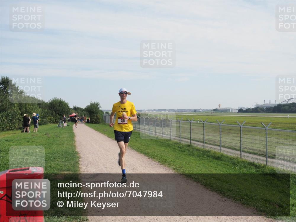 08.09.2024 - Airport Race Miley Keyser http://msf.ph/oto/7047984 08.09.2024 11:58:15 Laufen 35 meine-sportfotos.de