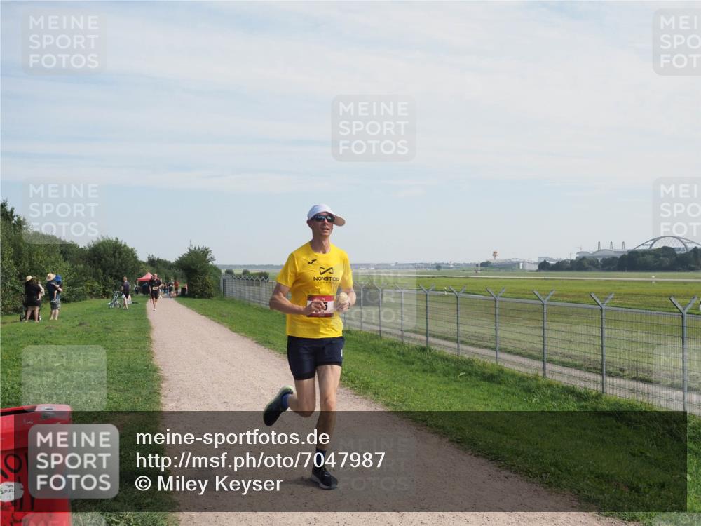 08.09.2024 - Airport Race Miley Keyser http://msf.ph/oto/7047987 08.09.2024 11:58:16 Laufen 85 meine-sportfotos.de