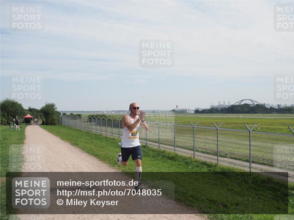 08.09.2024 - Airport Race Miley Keyser http://msf.ph/oto/7048035 08.09.2024 11:59:04 Laufen 837 meine-sportfotos.de